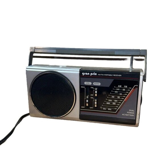 Vintage Gran Prix A220 AM/FM Portable Receiver Radio Tested Works Great - Picture 1 of 8
